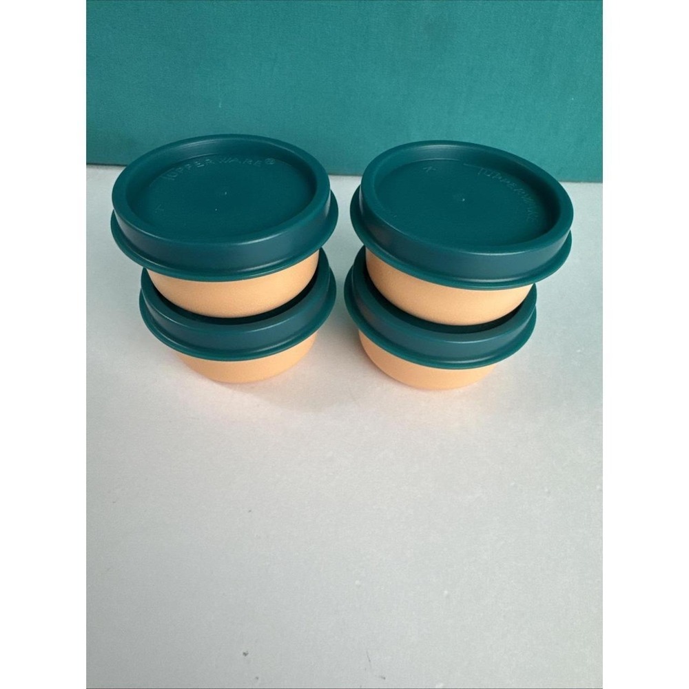 Tupperware Smidgets Orange & Dark Green Seals Mini 1 oz Containers Set of 4 New